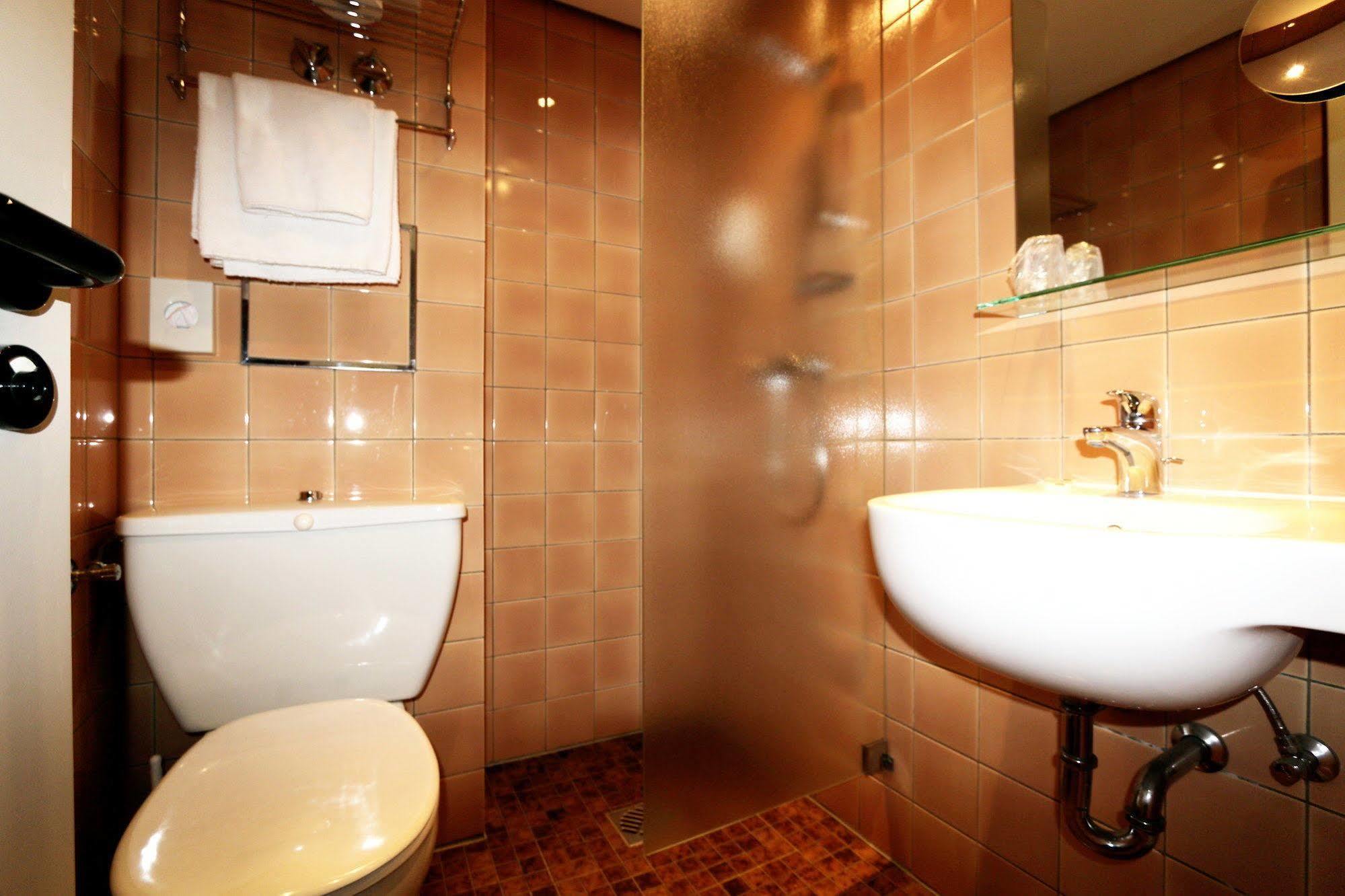 Atelier Hotel Essen-City Esterno foto
